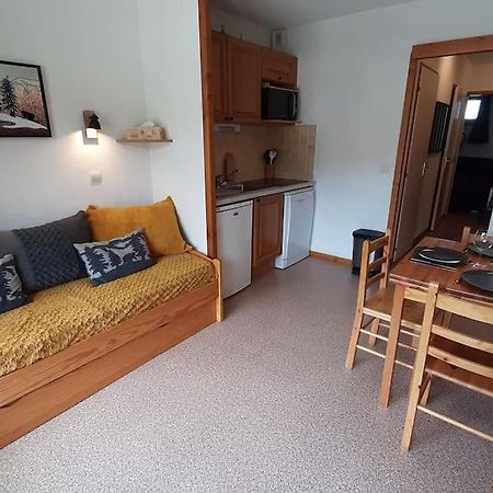 Superbe Appartement La Joue Du Loup Centre, 6 Personnes, Avec Parking Prive Saint-Étienne-en-Dévoluy Extérieur photo