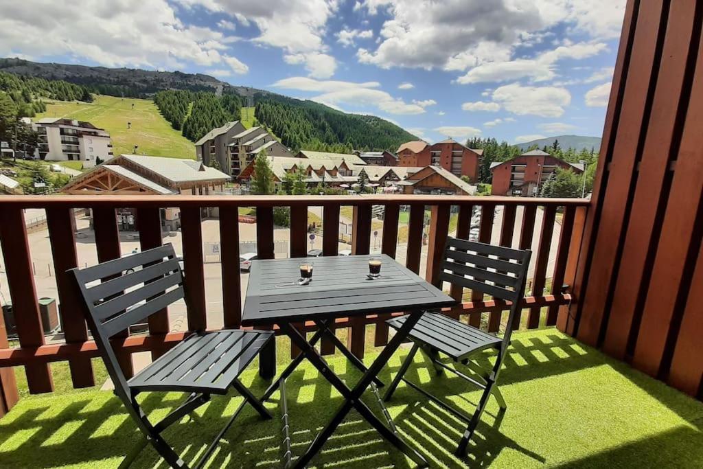 Superbe Appartement La Joue Du Loup Centre, 6 Personnes, Avec Parking Prive Saint-Étienne-en-Dévoluy Extérieur photo