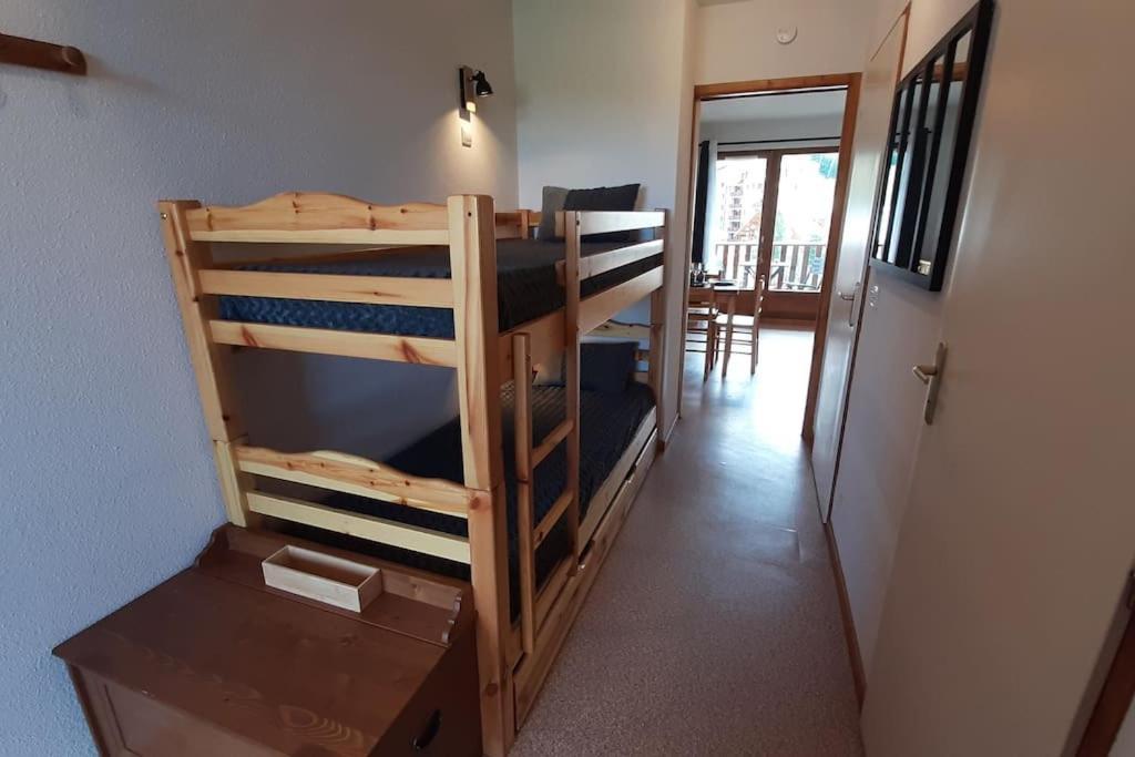 Superbe Appartement La Joue Du Loup Centre, 6 Personnes, Avec Parking Prive Saint-Étienne-en-Dévoluy Extérieur photo